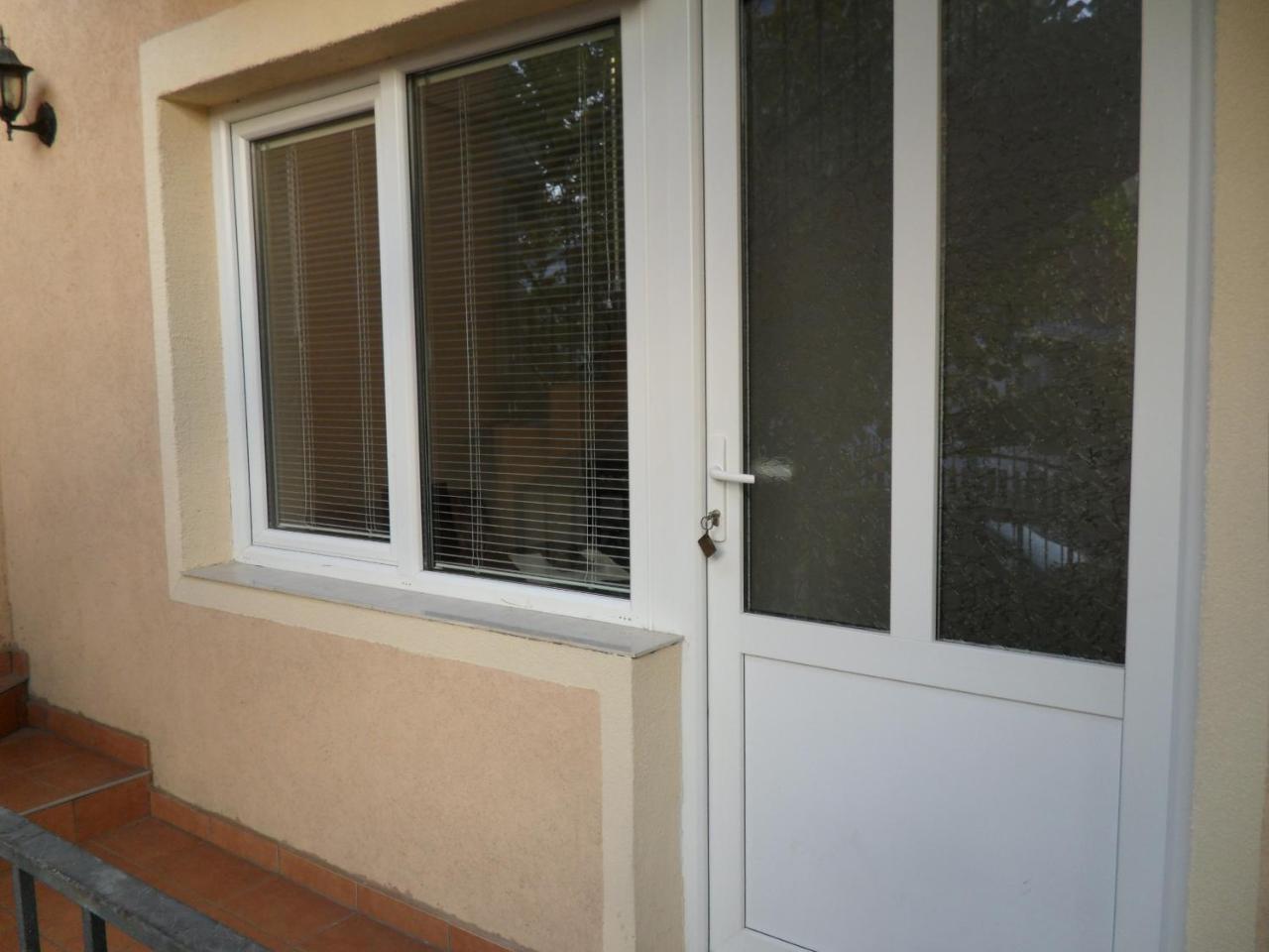 Misko'S Guest House Skopje Bagian luar foto