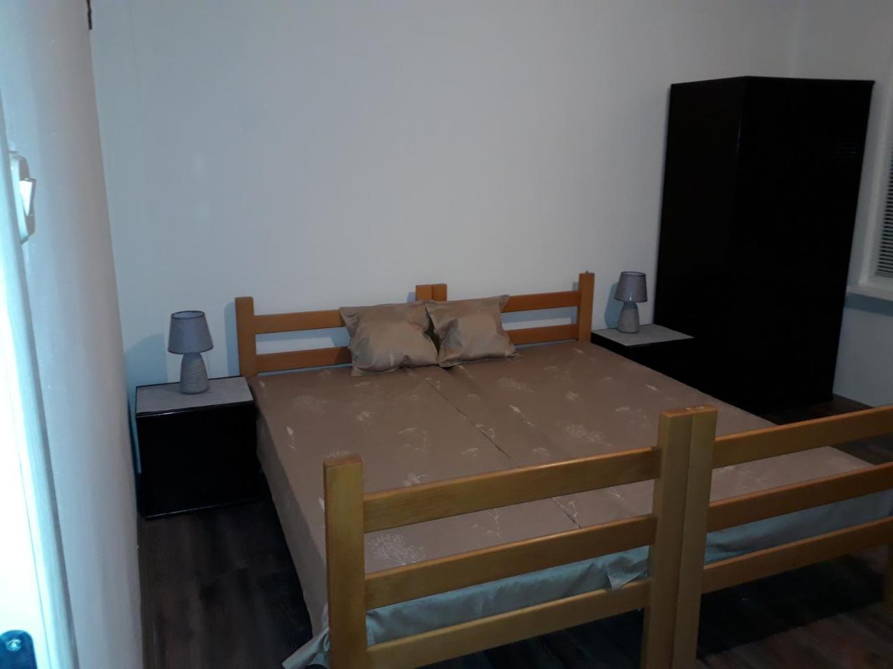 Misko'S Guest House Skopje Bagian luar foto