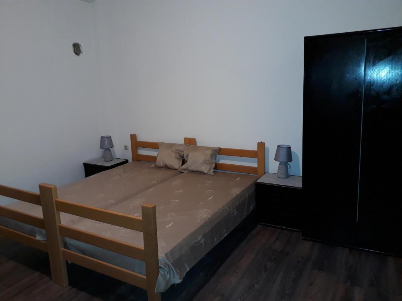 Misko'S Guest House Skopje Bagian luar foto